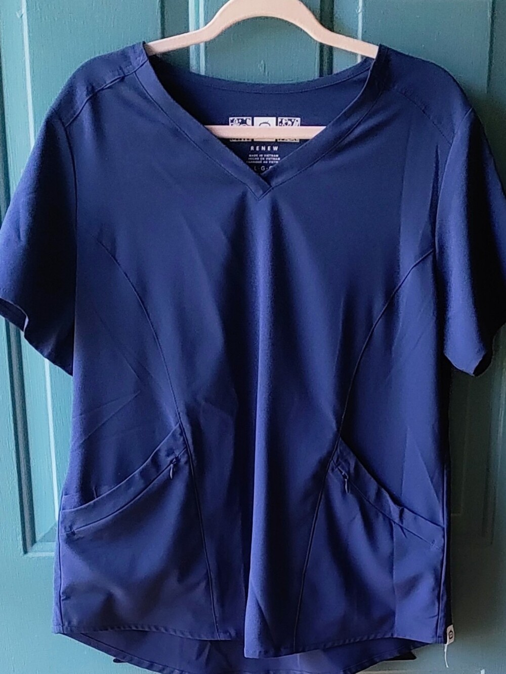 Wonder Wink Renew V-Neck Scrub Top - Navy